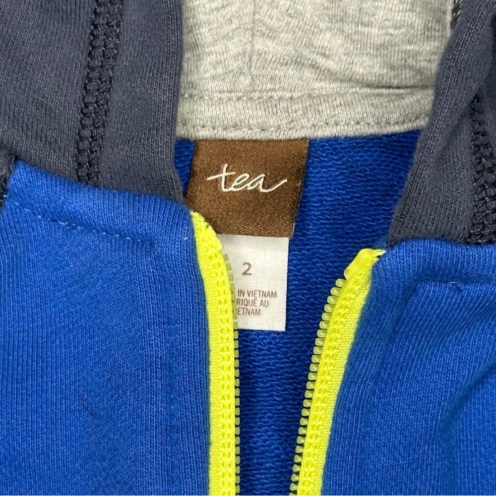 Tea Collection Colorblock Zip Hoodie‎ - Picture 3 of 3